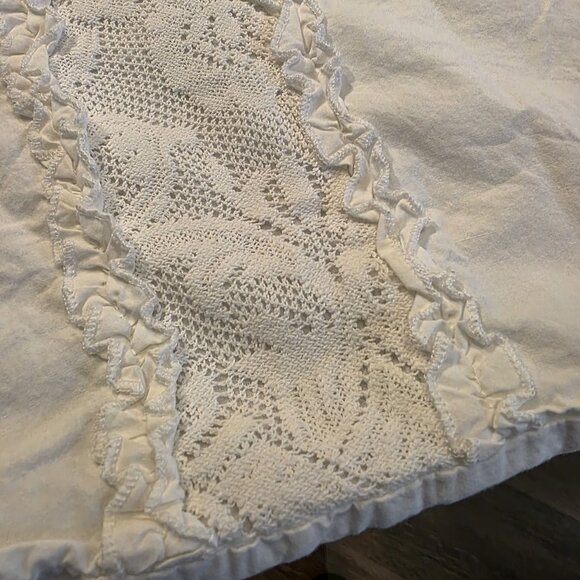 Shabby‎ Chic King sz White Pillowcase With Lace Accents & Ruffles 100% Cotton - Picture 1 of 10